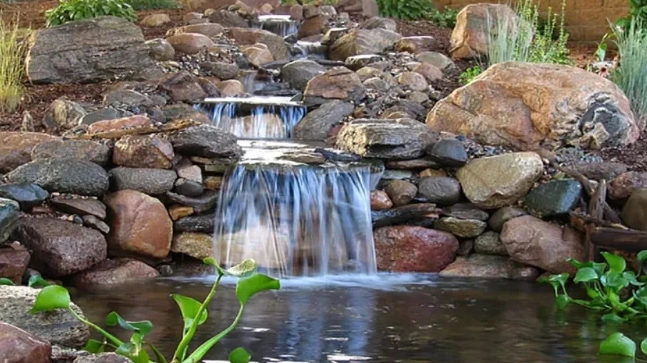 اجرای آبنما صخره ای در شیراز
